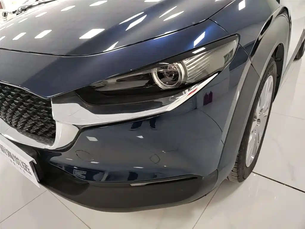 Mazda CX-30 2021 — фото 24