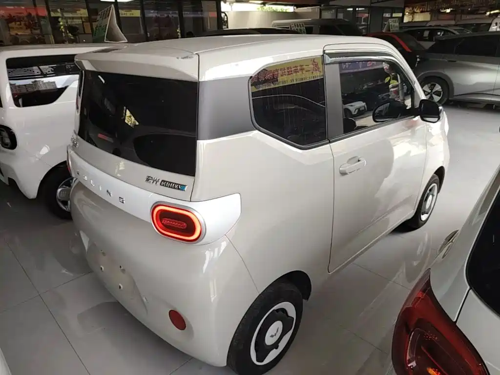 Wuling MINIEV 2025