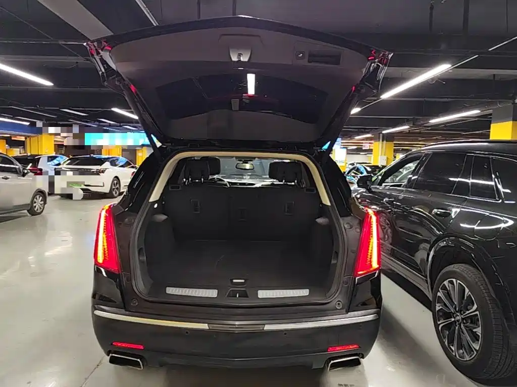 Cadillac XT5 2018 — фото 19