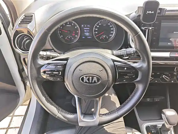 Kia KX1 2021