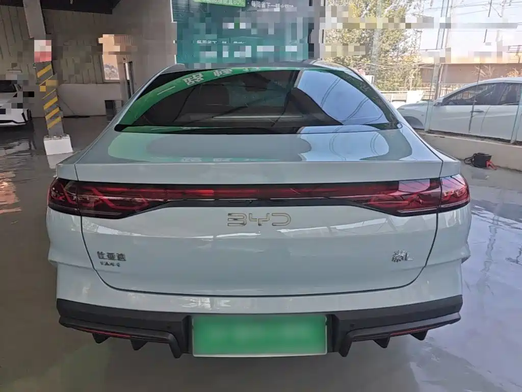 BYD Qin L 2024 — фото 6