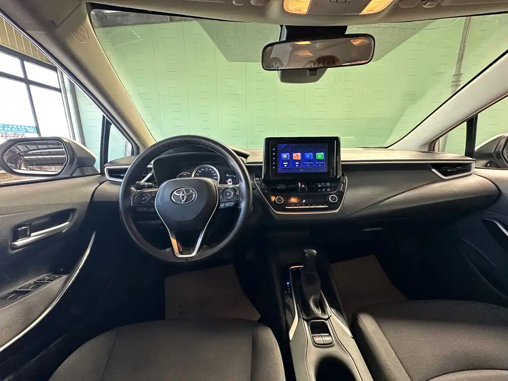 Toyota Corolla 2022 — фото 10