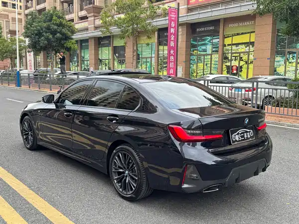 BMW 3 Series 2023