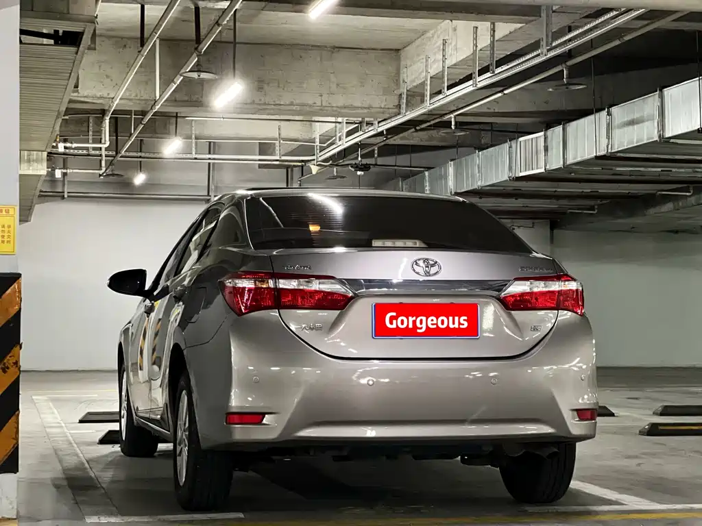Toyota Corolla 2015 — фото 51