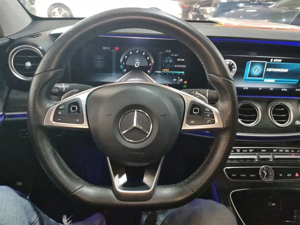 Mercedes-Benz E-Class 2017 — фото 7