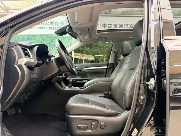 Toyota Highlander 2018