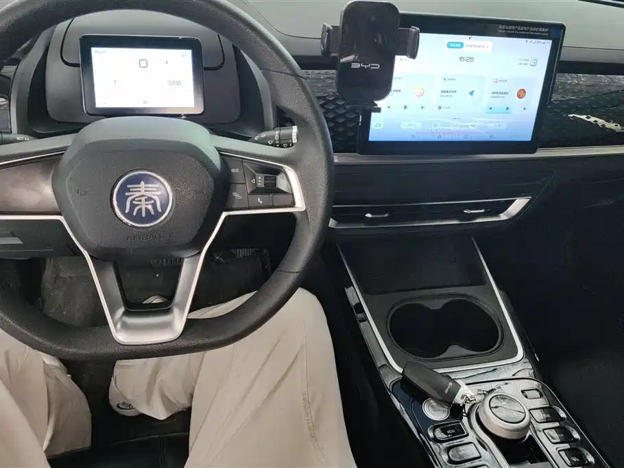 BYD Qin PLUS 2023 — фото 12