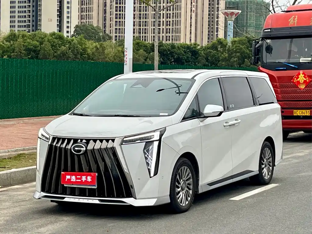 GAC Motor Trumpchi M8 2024 — фото 1