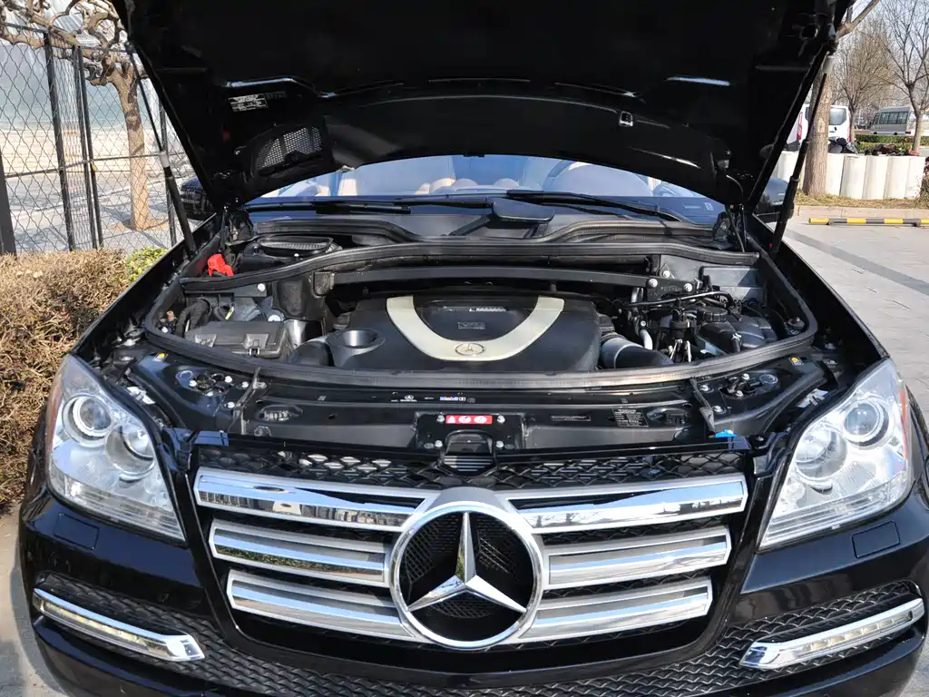 Mercedes-Benz GL-Class 2012 — фото 16