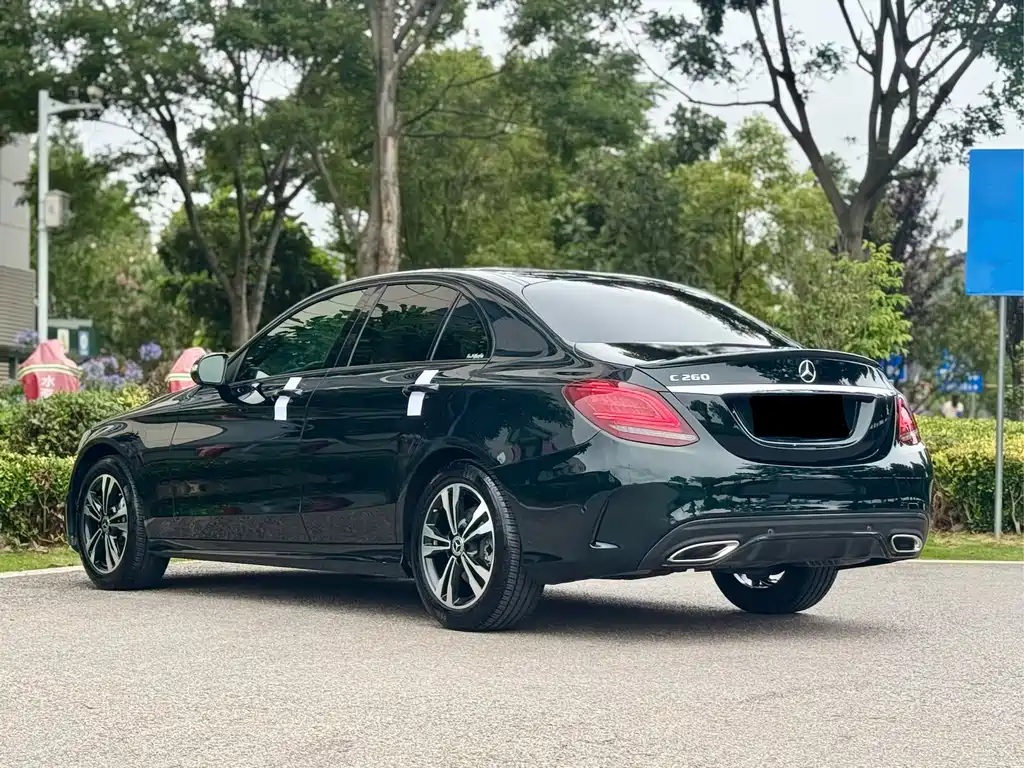 Mercedes-Benz C-Class 2019