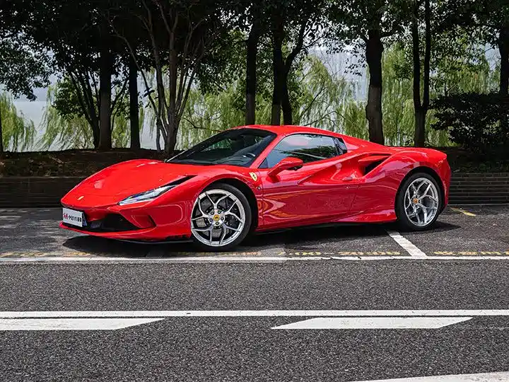 Ferrari F8 2022 — фото 1