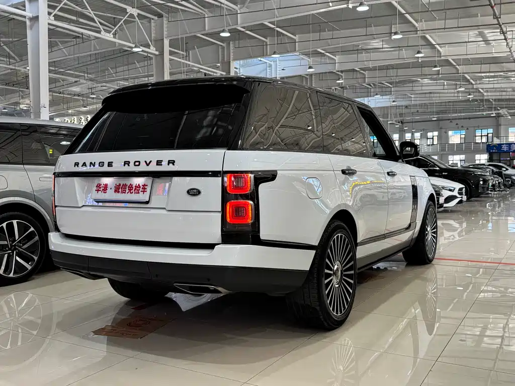 Land Rover Range Rover 2022 — фото 4