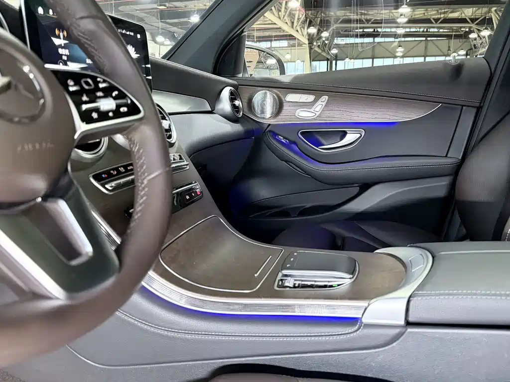Mercedes-Benz GLC 2022