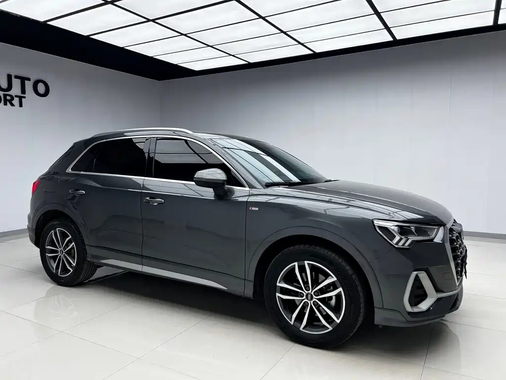 Audi Q3 2021