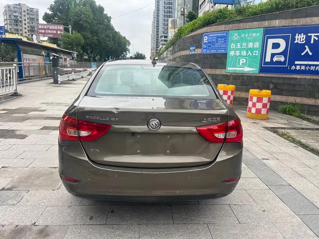 Buick Excelle 2015