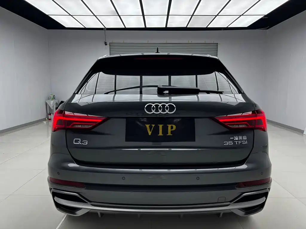 Audi Q3 2021