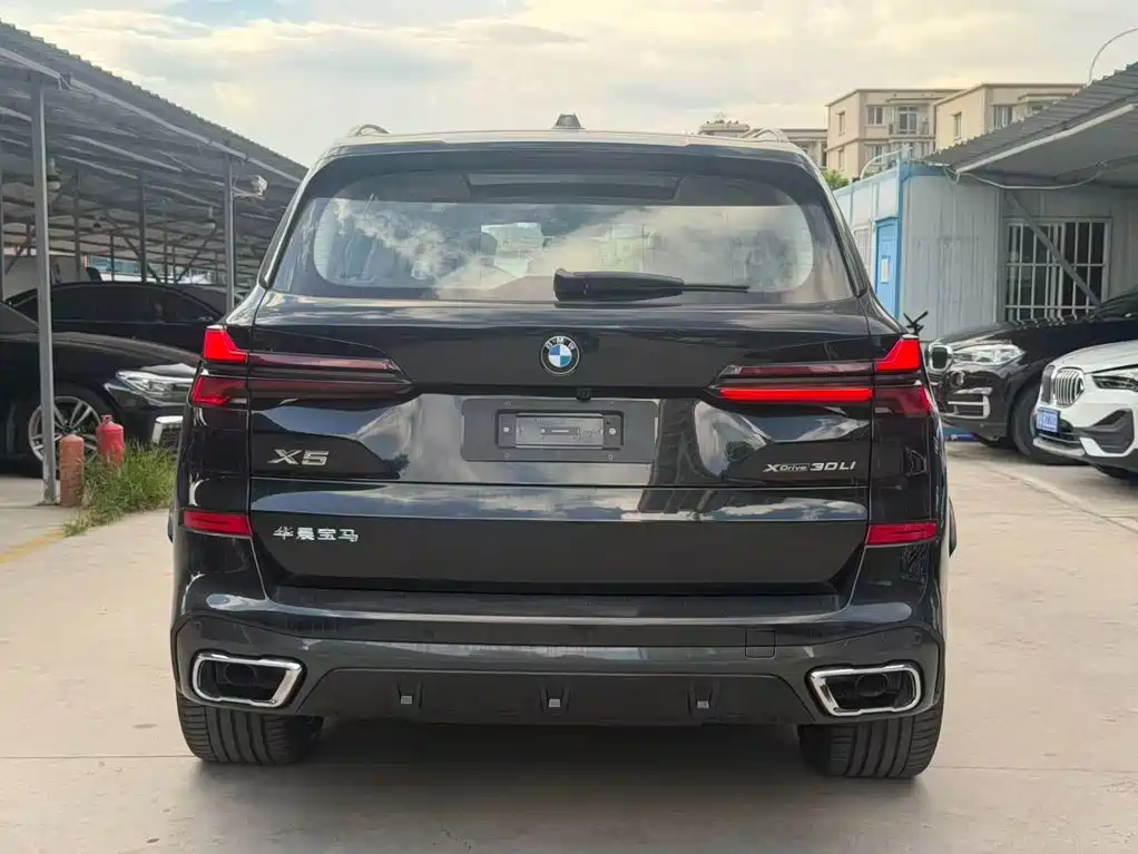 BMW X5 2026 — фото 8