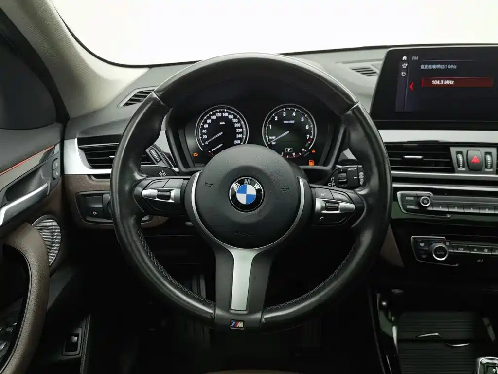 BMW X1 2021 — фото 11