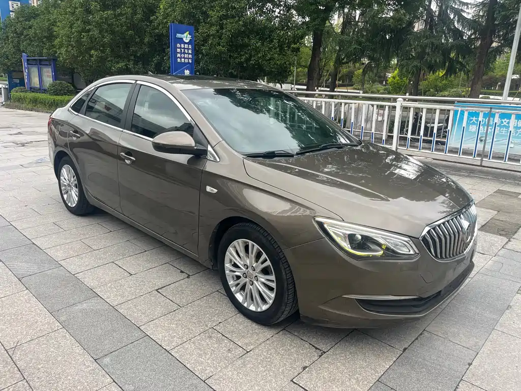 Buick Excelle 2015 — фото 14