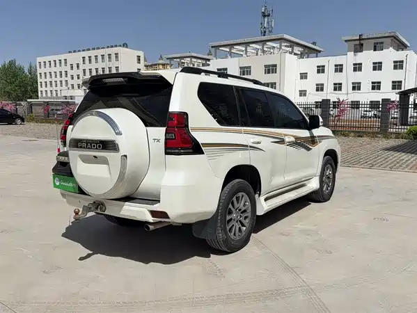 Toyota Prado 2018