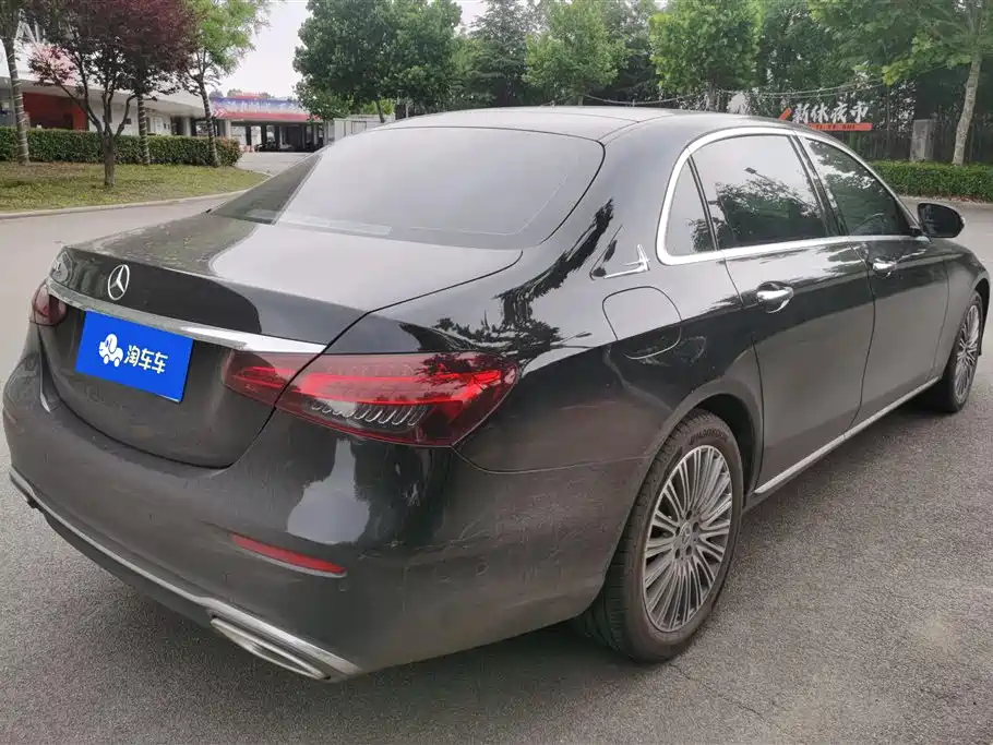Mercedes-Benz E-Class 2023 — фото 3