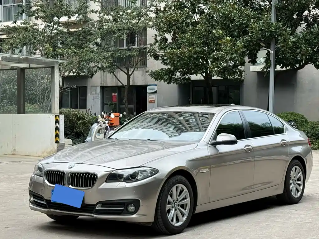 BMW 5 Series 2016