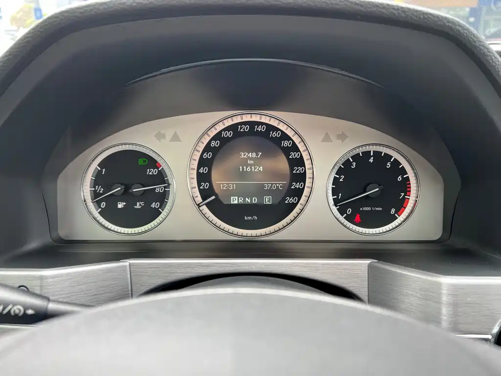 Mercedes-Benz GLK-Class 2011 — фото 13