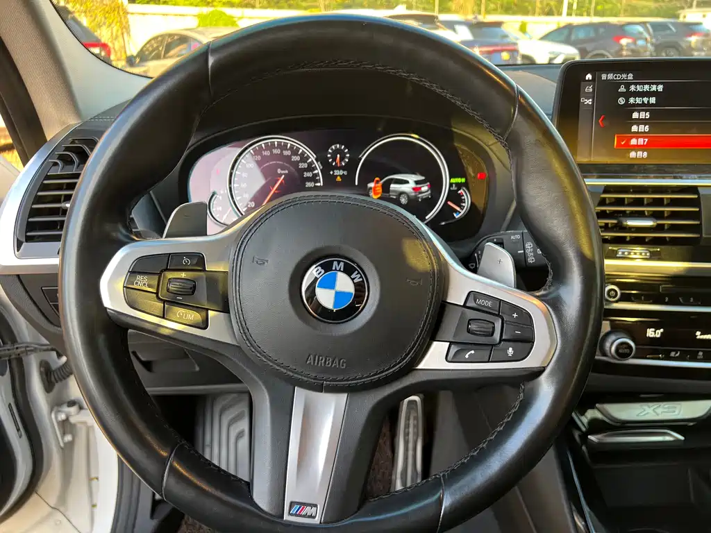 BMW X3 2019 — фото 12