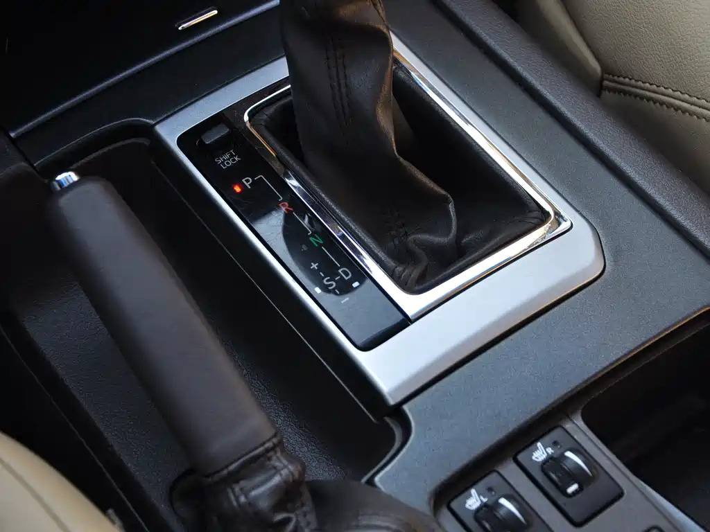Toyota Prado 2017 — фото 12