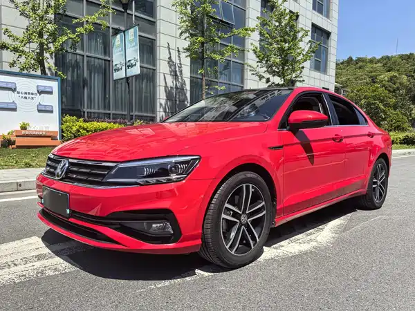 Volkswagen Lamando 2021