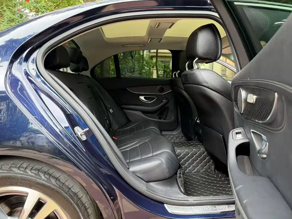 Mercedes-Benz C-Class 2017