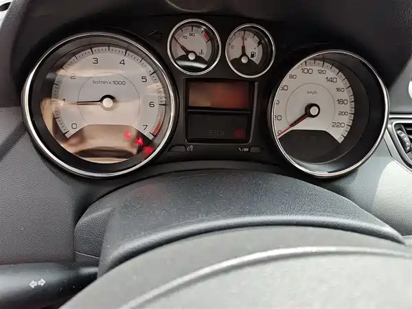Peugeot 308 2014