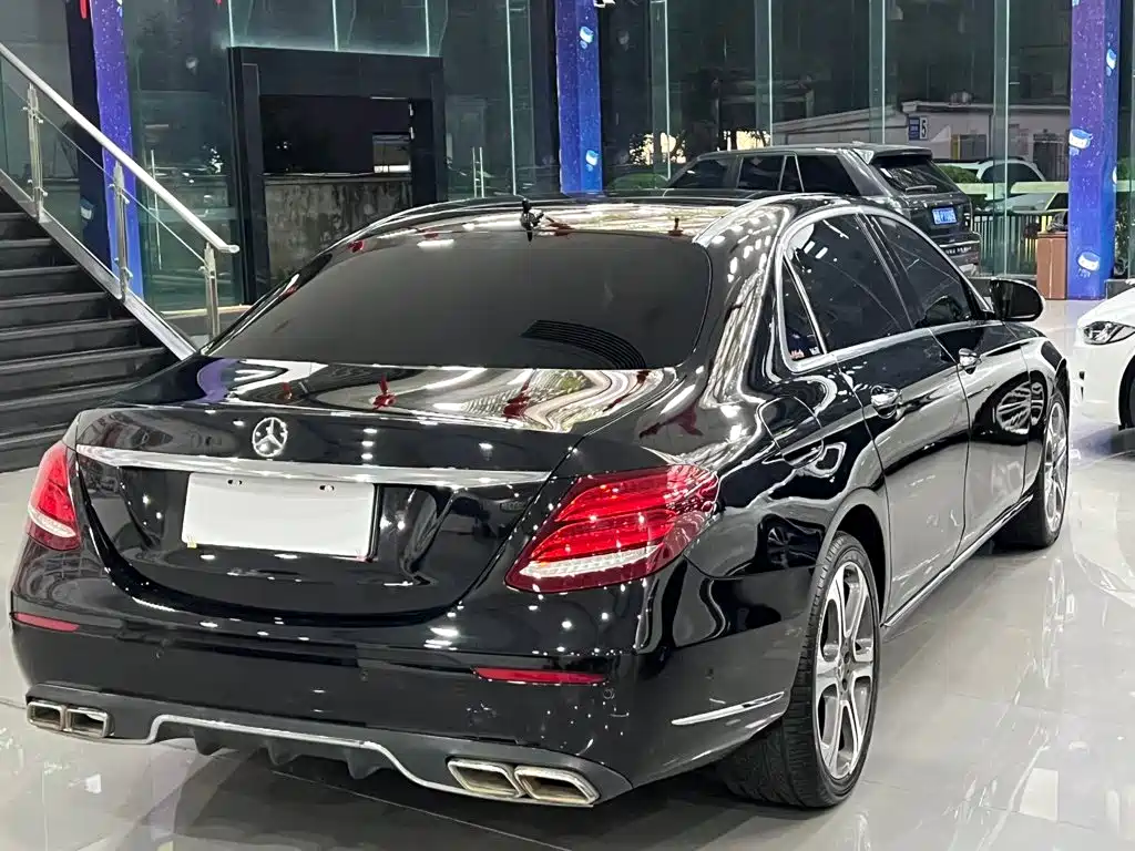 Mercedes-Benz E-Class 2017