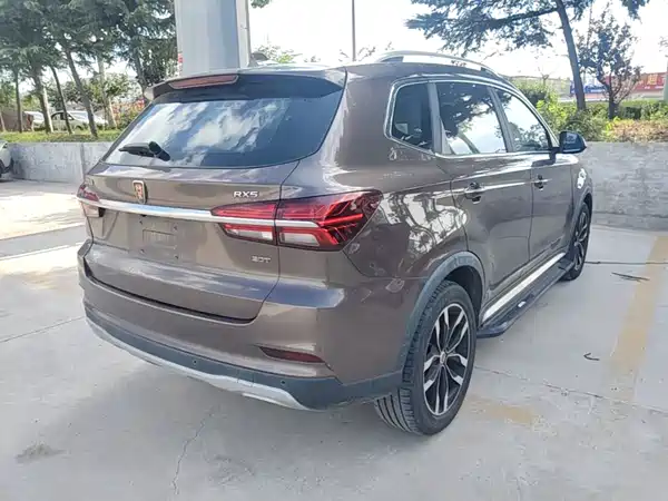 Roewe RX5 2016