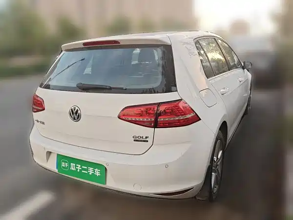 Volkswagen Golf 2016