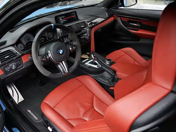 BMW M4 2017