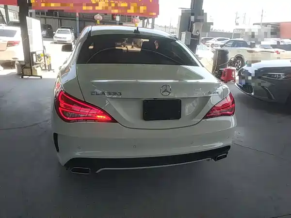 Mercedes-Benz CLA 2016