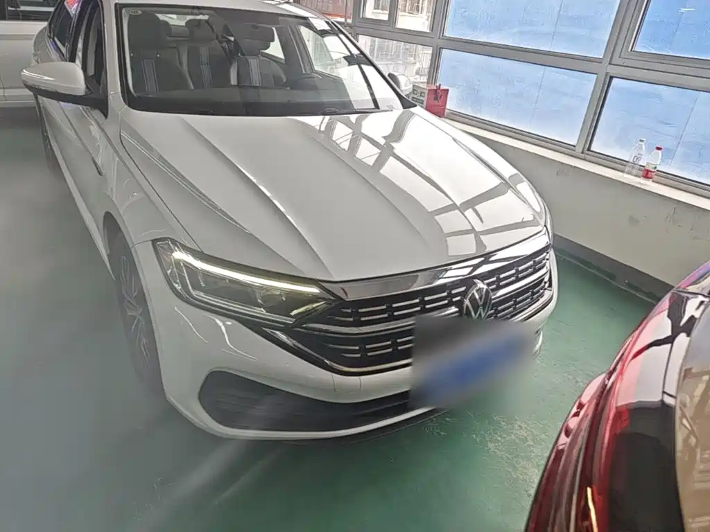 Volkswagen Sagitar 2024