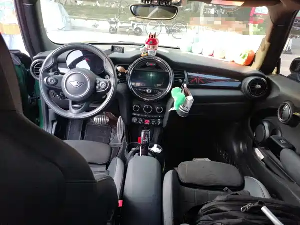 MINI MINI 2021