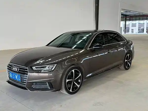 Audi A4L 2018