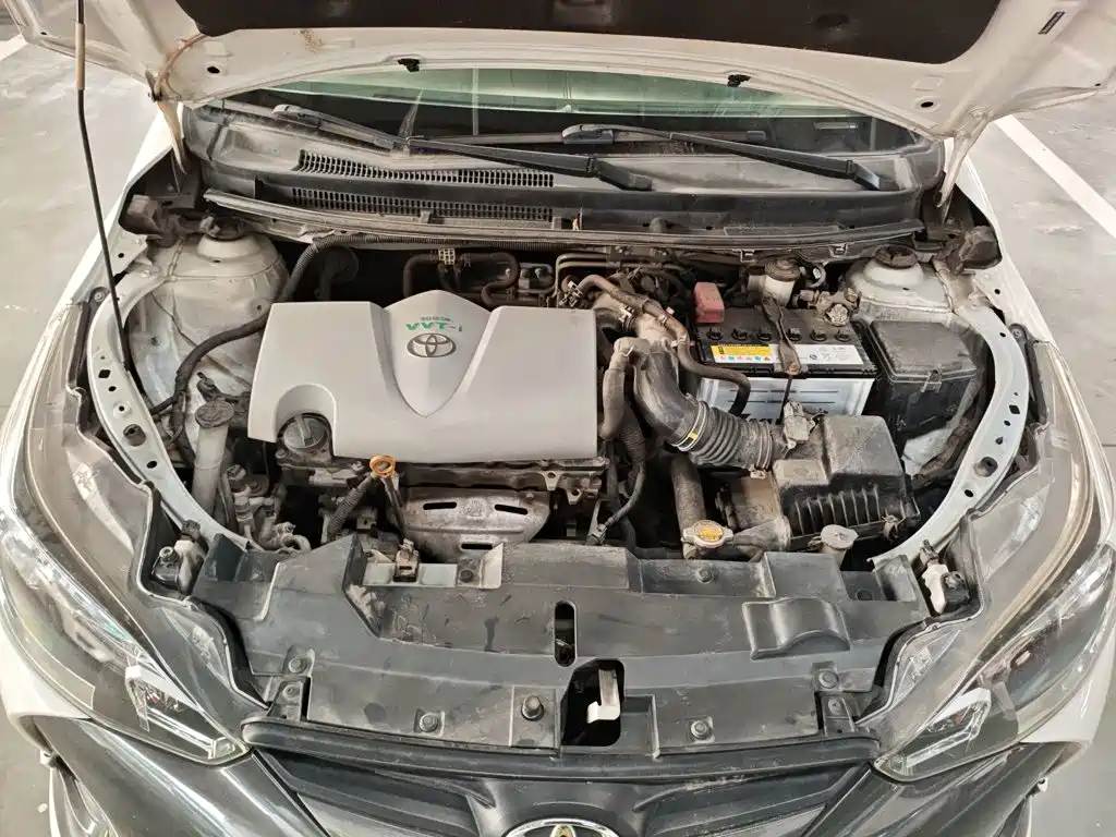 Toyota Yaris L 2018 — фото 19