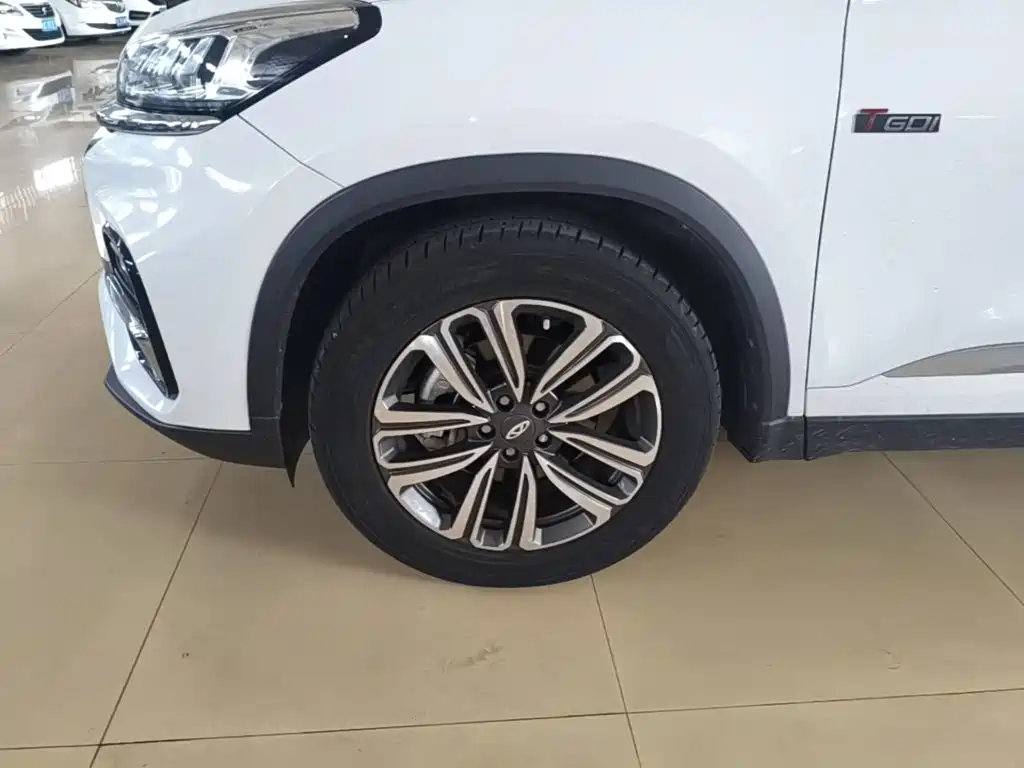 Chery Tiggo 8 2021 — фото 23