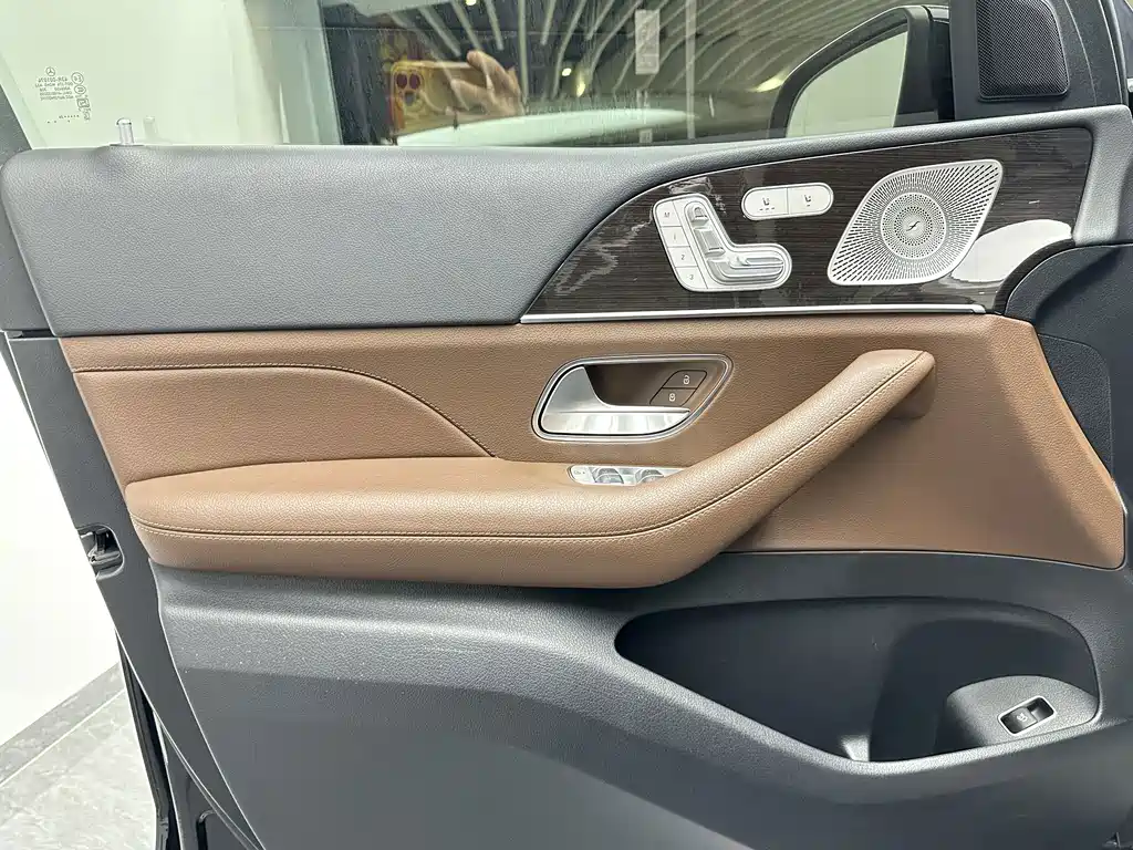 Mercedes-Benz GLE 2024 — фото 18