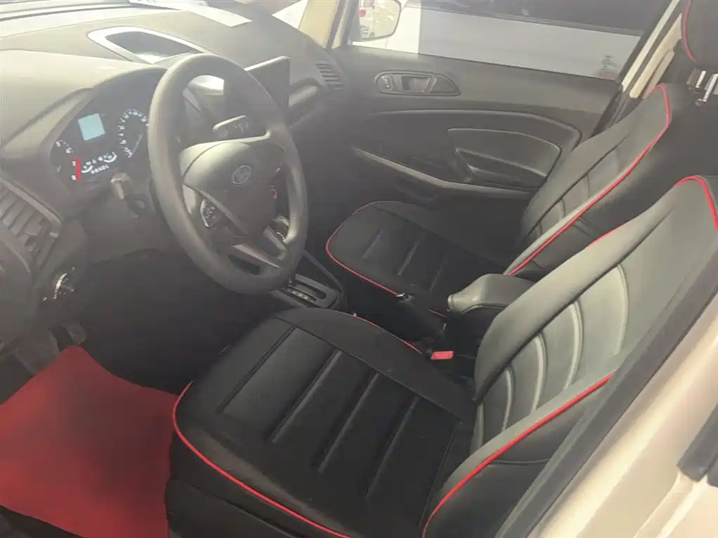 Ford Ecosport 2018 — фото 17