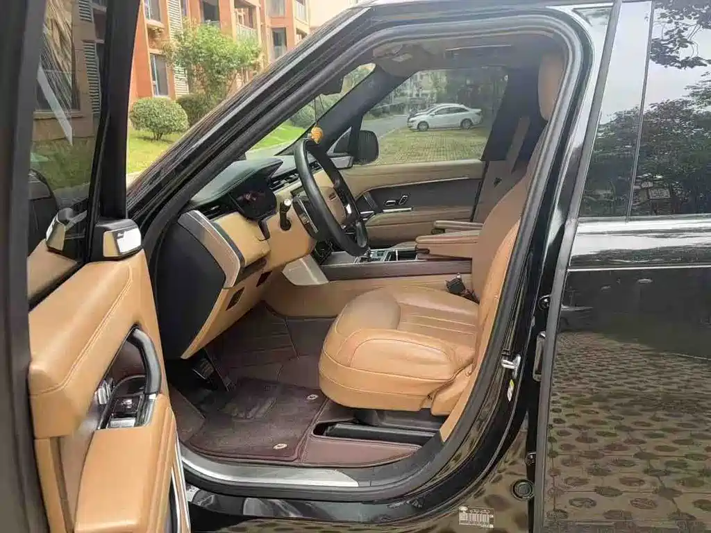 Land Rover Range Rover 2023