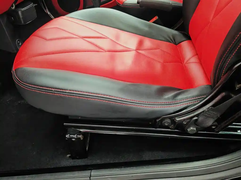 smart Fortwo 2015 — фото 20