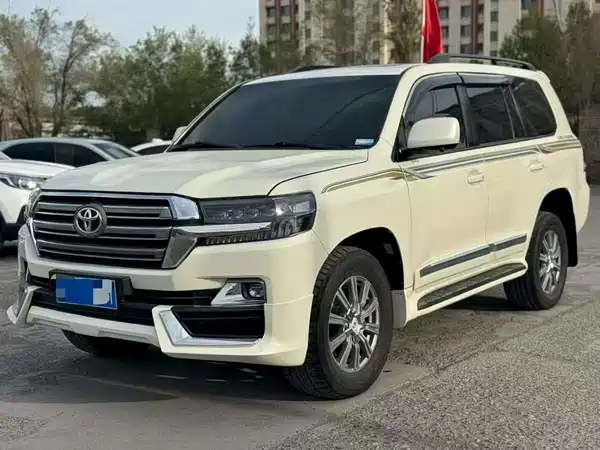 Toyota Land Cruiser 2012