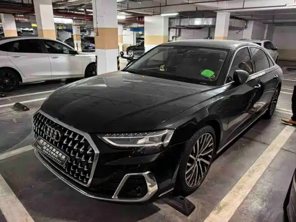 Audi A8 2024