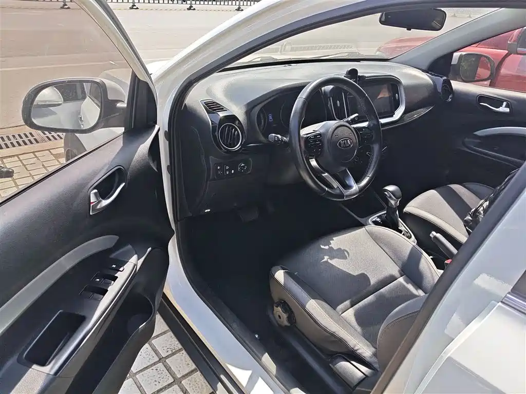 Kia KX1 2021 — фото 12