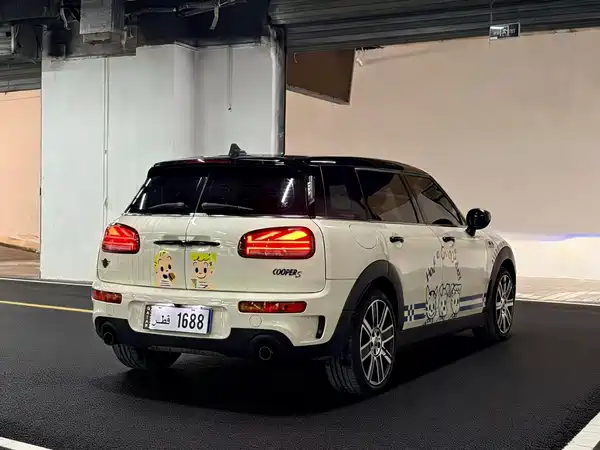 MINI Clubman 2023